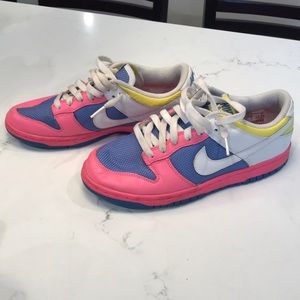 Multicolored Women’s Nike’s